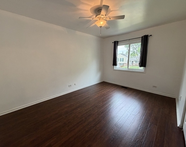 284 Hill Avenue - Photo Thumbnail 17