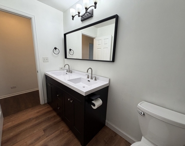 284 Hill Avenue - Photo Thumbnail 13