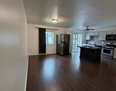 284 Hill Avenue - Photo Thumbnail 5