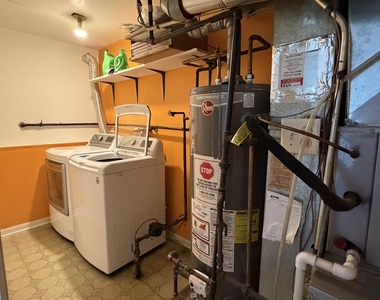 284 Hill Avenue - Photo Thumbnail 32