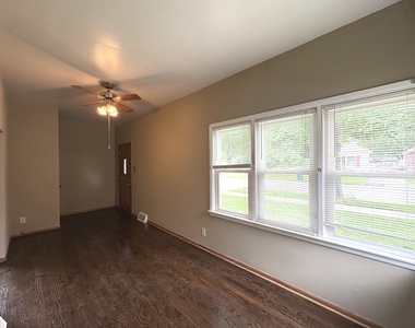 514 Lundy Street - Photo Thumbnail 7