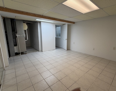 2354 Nantucket Lane - Photo Thumbnail 40