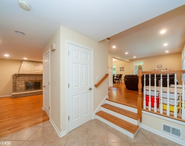 50 Cedar Lane - Photo Thumbnail 3
