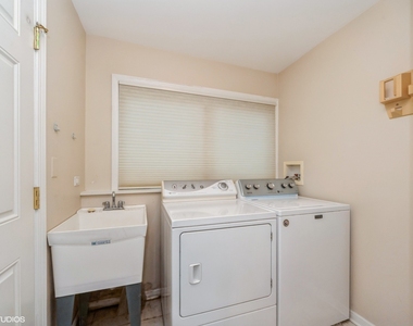 50 Cedar Lane - Photo Thumbnail 7