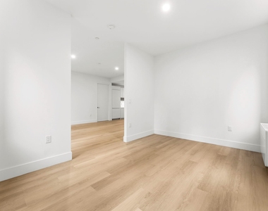 55 Broad Street - Photo Thumbnail 5