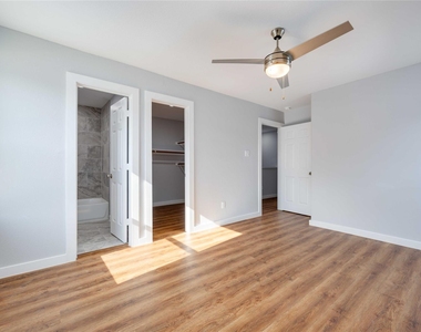 6004 Wedgefield Street - Photo Thumbnail 13