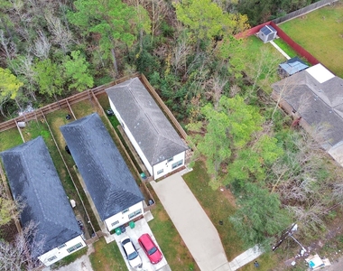 6004 Wedgefield Street - Photo Thumbnail 24