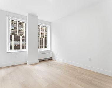 55 Broad Street - Photo Thumbnail 2