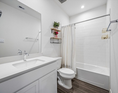 31315 S Eden Manor Loop - Photo Thumbnail 14