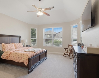 2002 Brodie Lane - Photo Thumbnail 21
