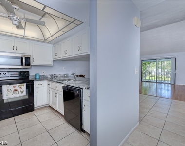 17456 Overhill Drive - Photo Thumbnail 5