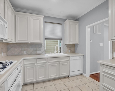 1417 W Webster Street - Photo Thumbnail 17