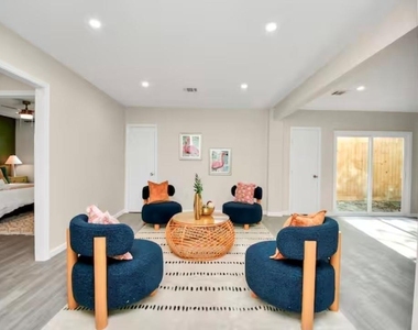 3318 Wichita Street - Photo Thumbnail 10