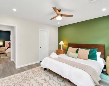3318 Wichita Street - Photo Thumbnail 12
