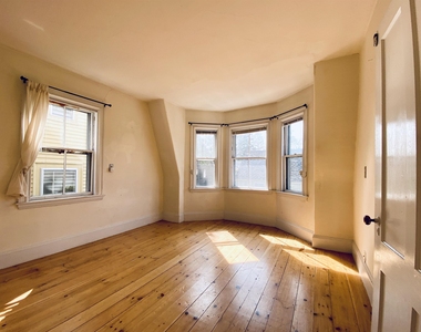 59 Manning - Photo Thumbnail 10