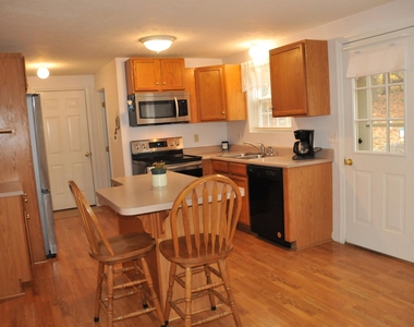 147 Highrock - Photo Thumbnail 3