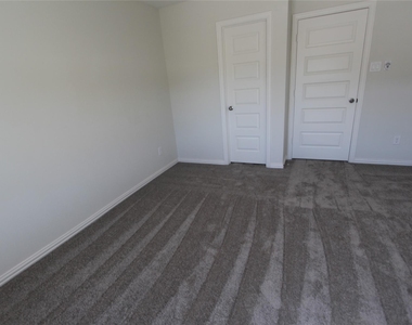 27802 Western Creek Court - Photo Thumbnail 15