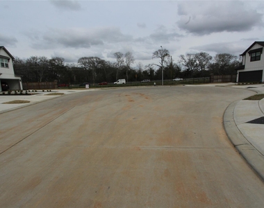 27802 Western Creek Court - Photo Thumbnail 42