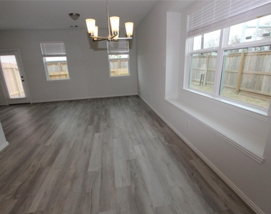 27802 Western Creek Court - Photo Thumbnail 49