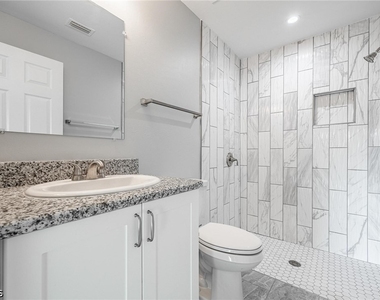 184 Village Circle - Photo Thumbnail 22