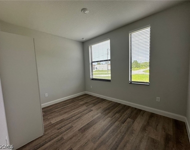 134 Viewpoint Drive - Photo Thumbnail 5