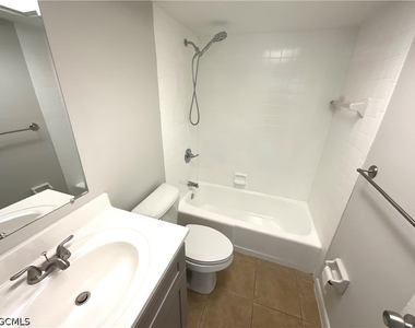 610 Se 13th Court - Photo Thumbnail 8