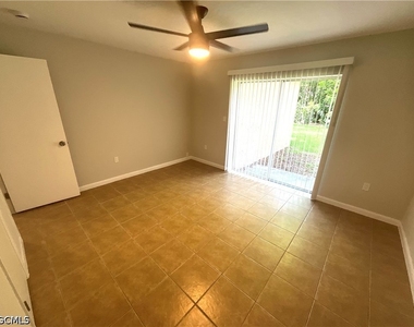 610 Se 13th Court - Photo Thumbnail 10