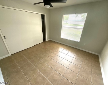 610 Se 13th Court - Photo Thumbnail 7