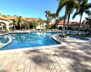 8870 Colonnades Court W - Photo Thumbnail 4