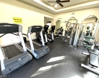 8870 Colonnades Court W - Photo Thumbnail 7
