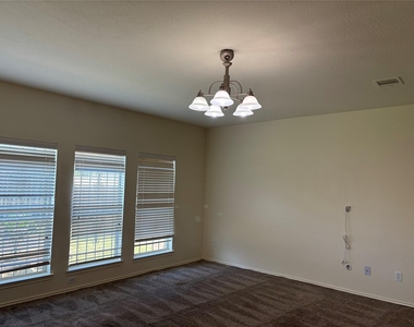 21223 Colton Cove Drive - Photo Thumbnail 13