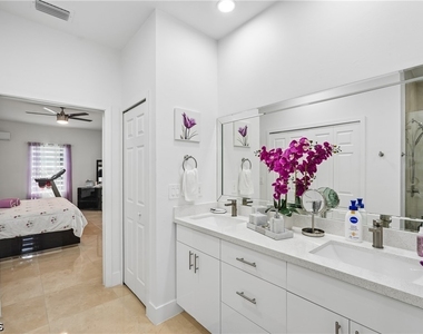 910 Richmond Avenue N - Photo Thumbnail 29