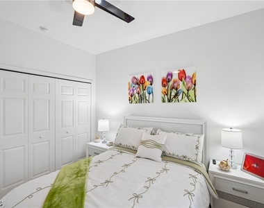 910 Richmond Avenue N - Photo Thumbnail 22