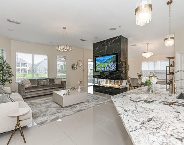 18022 Dunoon Bay Point Court - Photo Thumbnail 18