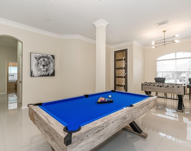 18022 Dunoon Bay Point Court - Photo Thumbnail 12
