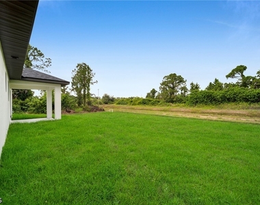 462 Lampion Avenue S - Photo Thumbnail 16