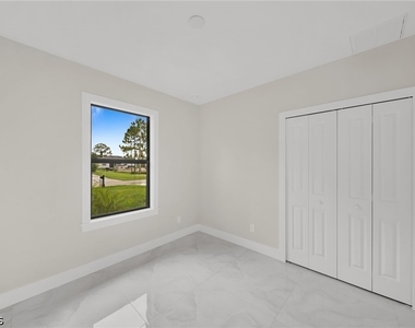462 Lampion Avenue S - Photo Thumbnail 11
