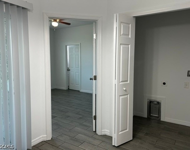 2202 Haviland Avenue S - Photo Thumbnail 22