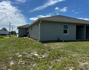 2202 Haviland Avenue S - Photo Thumbnail 29