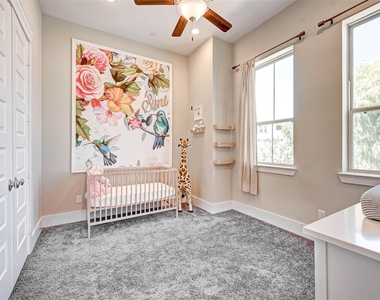 715 Algona Avenue - Photo Thumbnail 23