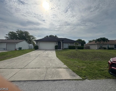 2227 Sw 5th Avenue - Photo Thumbnail 1