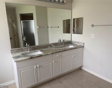 2227 Sw 5th Avenue - Photo Thumbnail 15
