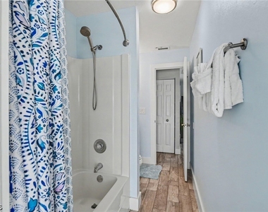 419 Nw 7th Terrace - Photo Thumbnail 8