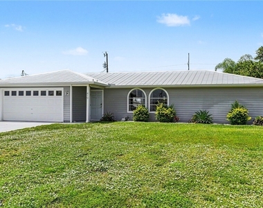419 Nw 7th Terrace - Photo Thumbnail 1