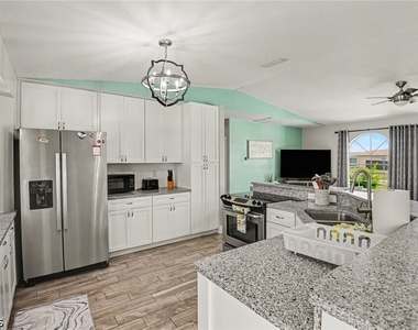 419 Nw 7th Terrace - Photo Thumbnail 16