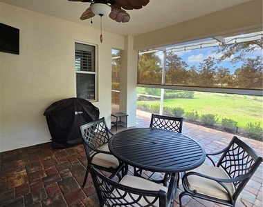 10518 Avila Circle - Photo Thumbnail 5