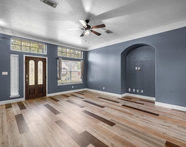 16453 Ryan Guinn Way - Photo Thumbnail 4