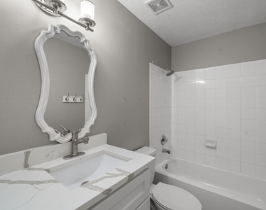 16453 Ryan Guinn Way - Photo Thumbnail 14