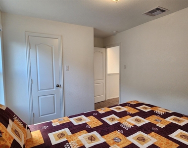 31322 Whitfield Court - Photo Thumbnail 32