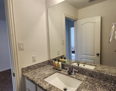 31322 Whitfield Court - Photo Thumbnail 28